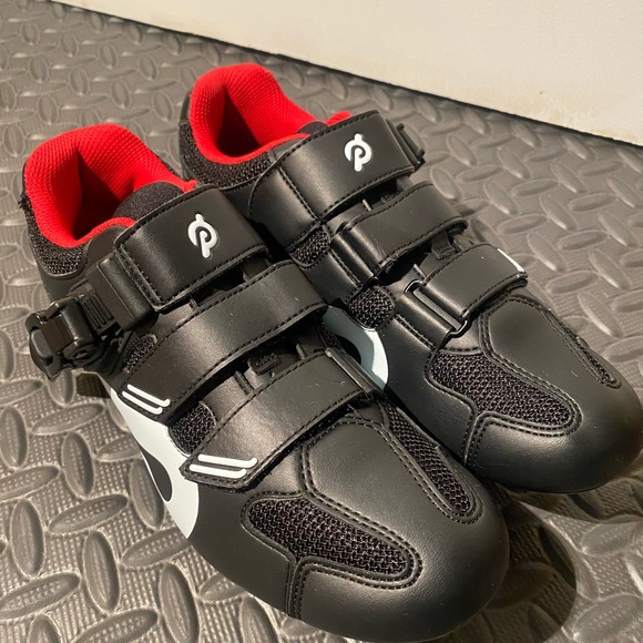 Peloton Cycling Altos Shoes Black Red size 7.5 Womens US / 39 EU - Picture 4 of 6